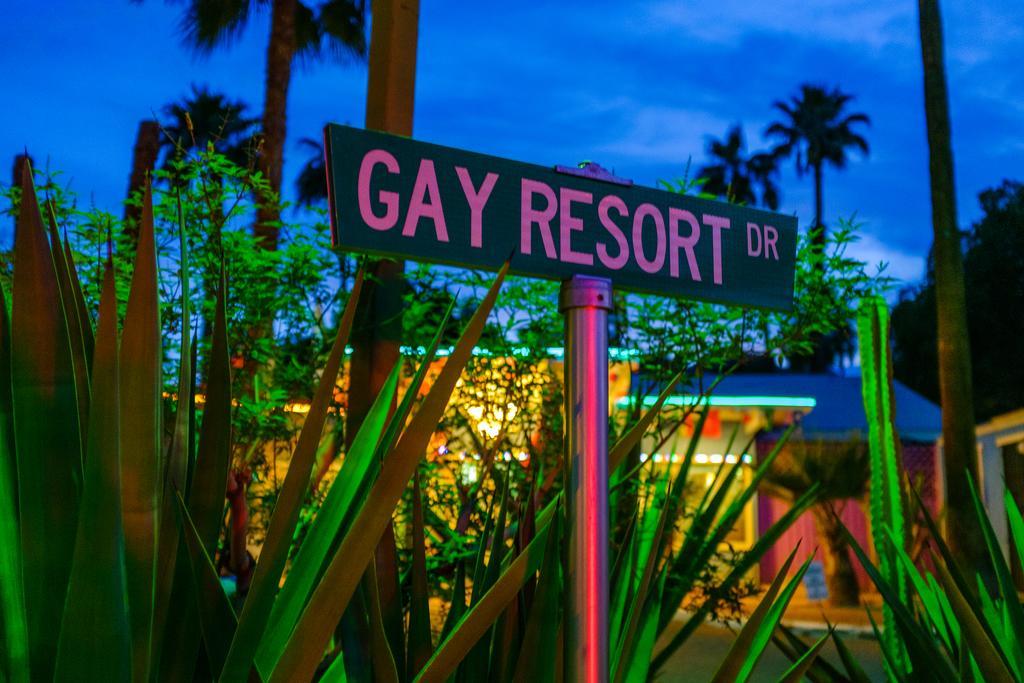 CCBC Resort Hotel - A Gay Men's Resort Cathedral City Exterior foto